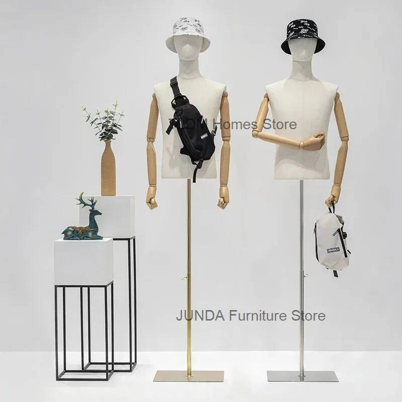 Baby Clothing Store - 남성 상반신 마네킹 의류 매장 쇼윈도
